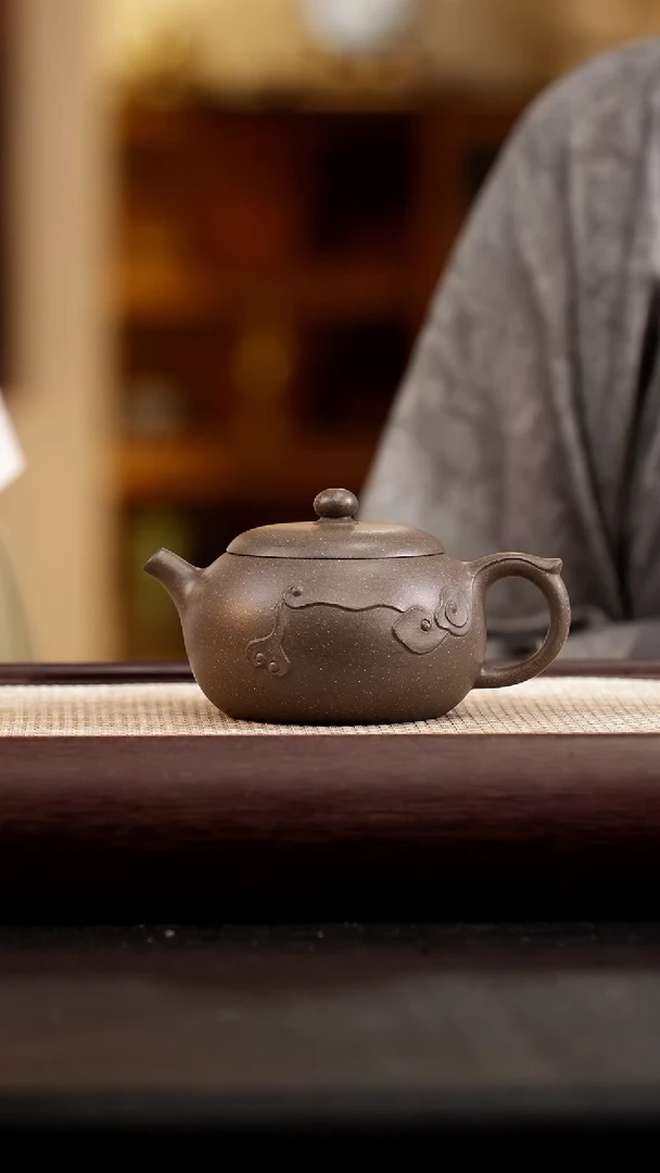 茶壶紫砂蟹壳青祥云一粒珠