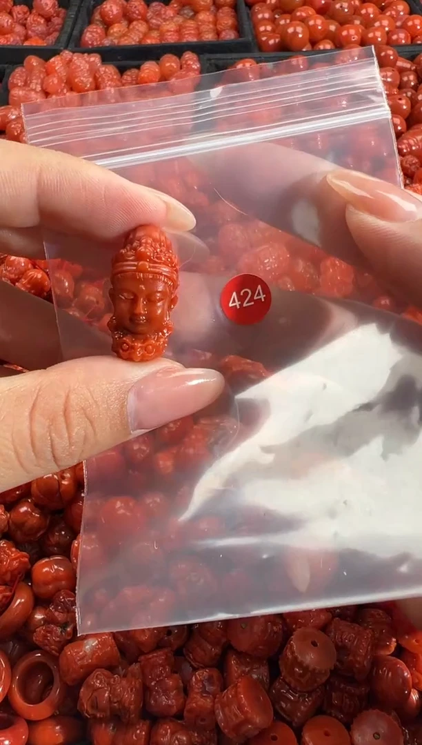 颈饰未镶嵌南红玛瑙1