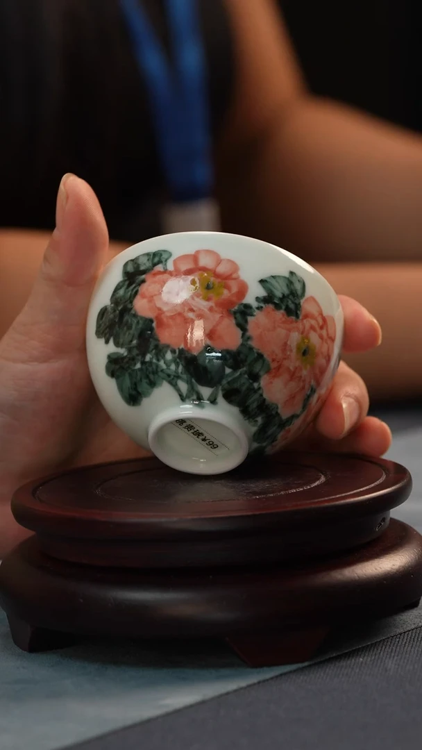 杯子非遗传承-姚贵琥-釉下五彩主人杯