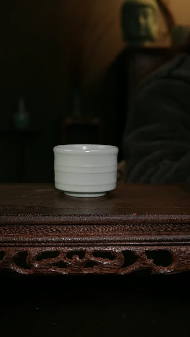 【闪购商品】其他王国奇手工月白竹节杯 印章