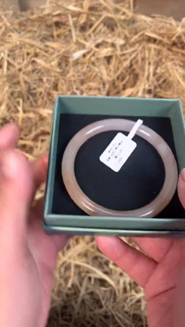 未镶嵌手镯石英质玉W-003