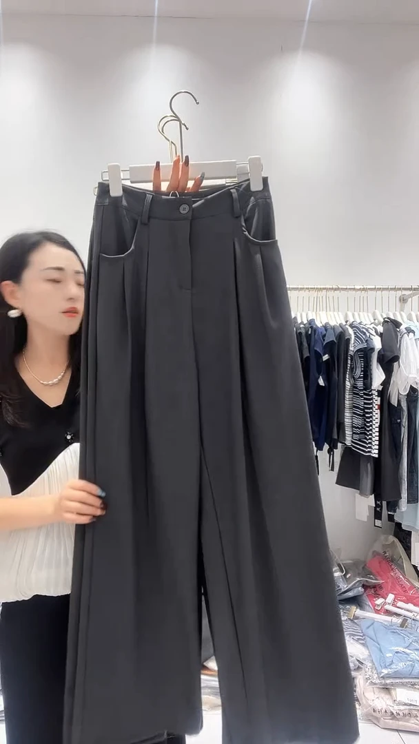 贵阳商贸城L+女装008