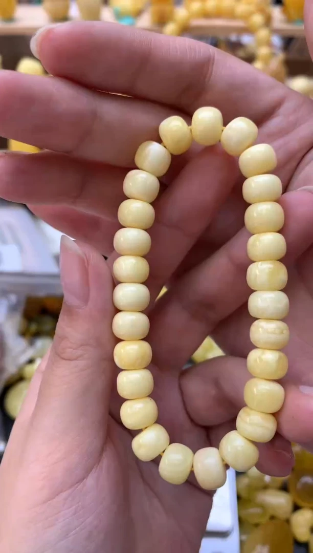 琥珀未镶嵌珠宝奇石068琥珀蜜蜡微瑕