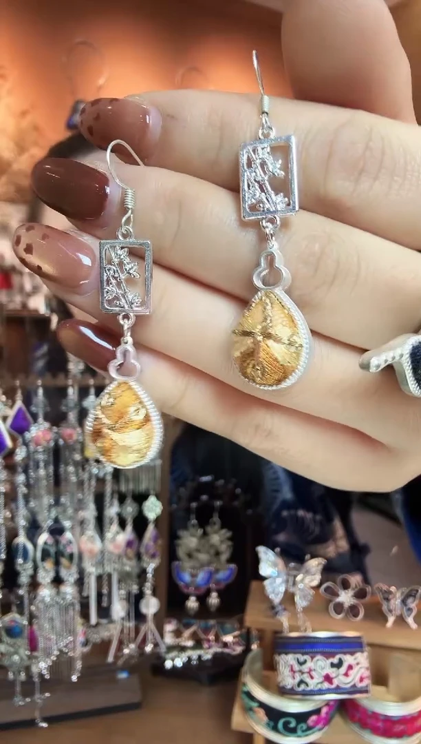 刺绣纯手工民族风耳环