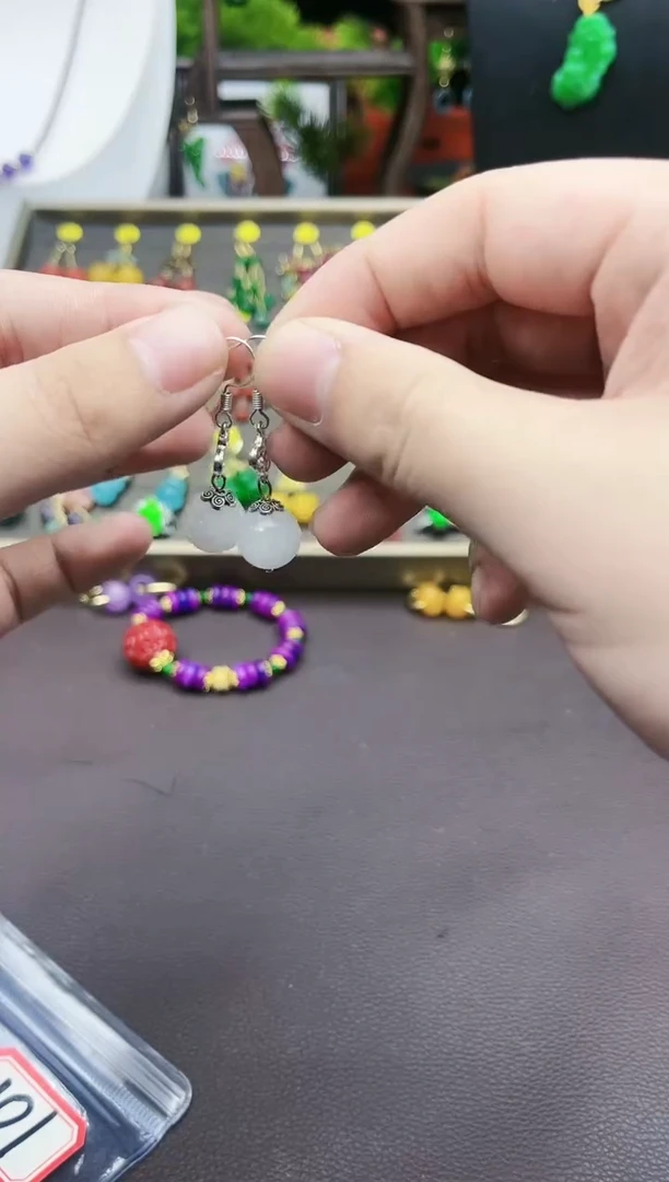 【闪购商品】玛瑙/玉髓耳钉银S925镶嵌101000