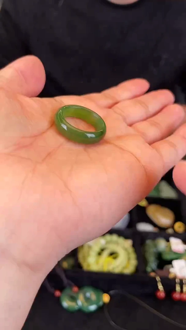 未镶嵌戒指和田玉17-18圈口