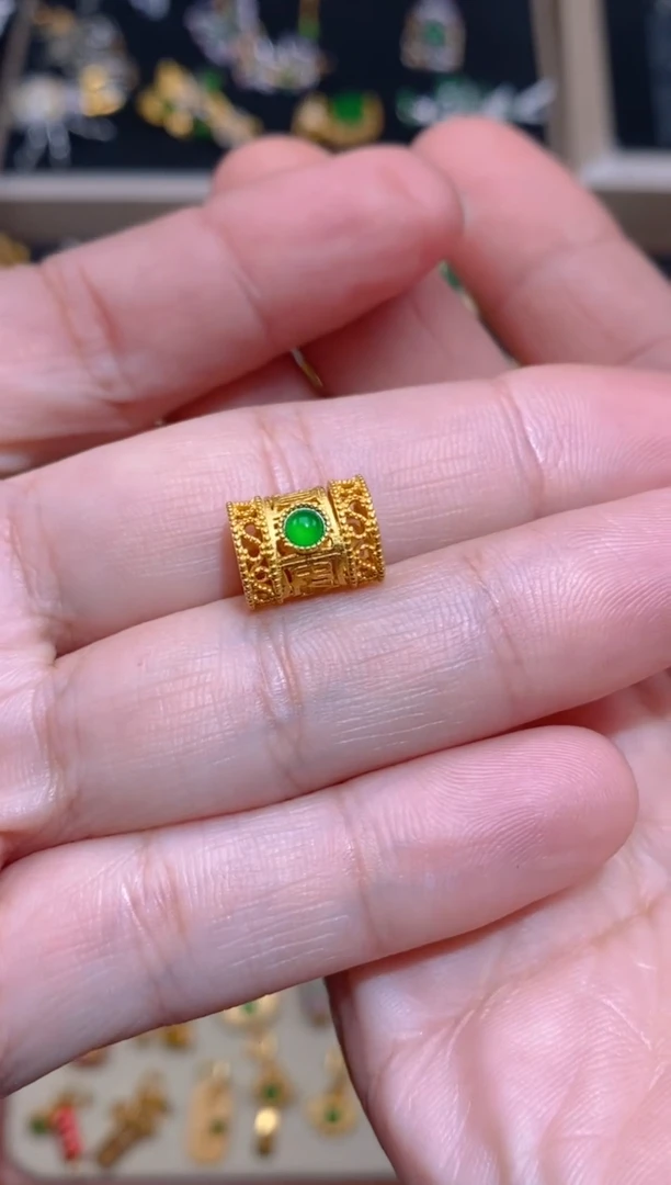 【闪购商品】翡翠颈饰银S925镶嵌桶珠