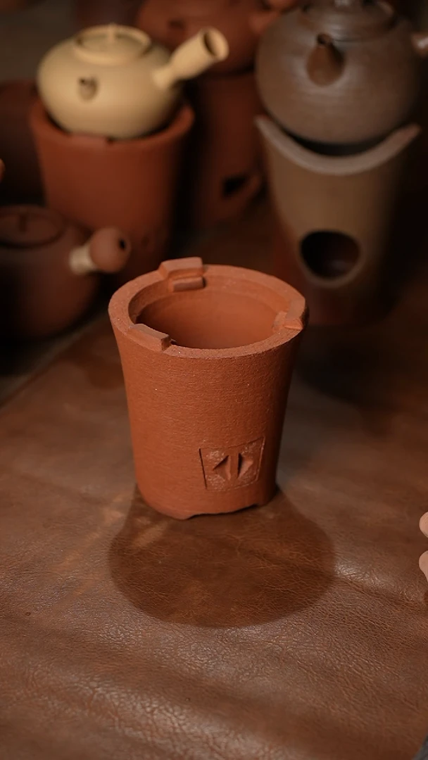 056收腰三山炭炉