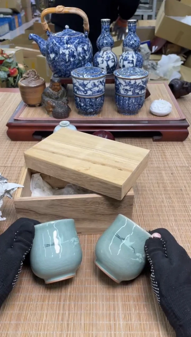 43号2只青瓷杯子中古物品谨慎参拍直播链接