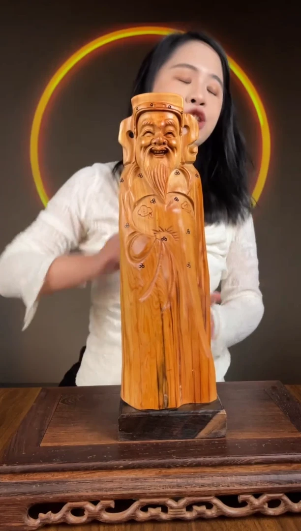 【闪购商品】柏木（崖柏）手工摆件,先抢先得!