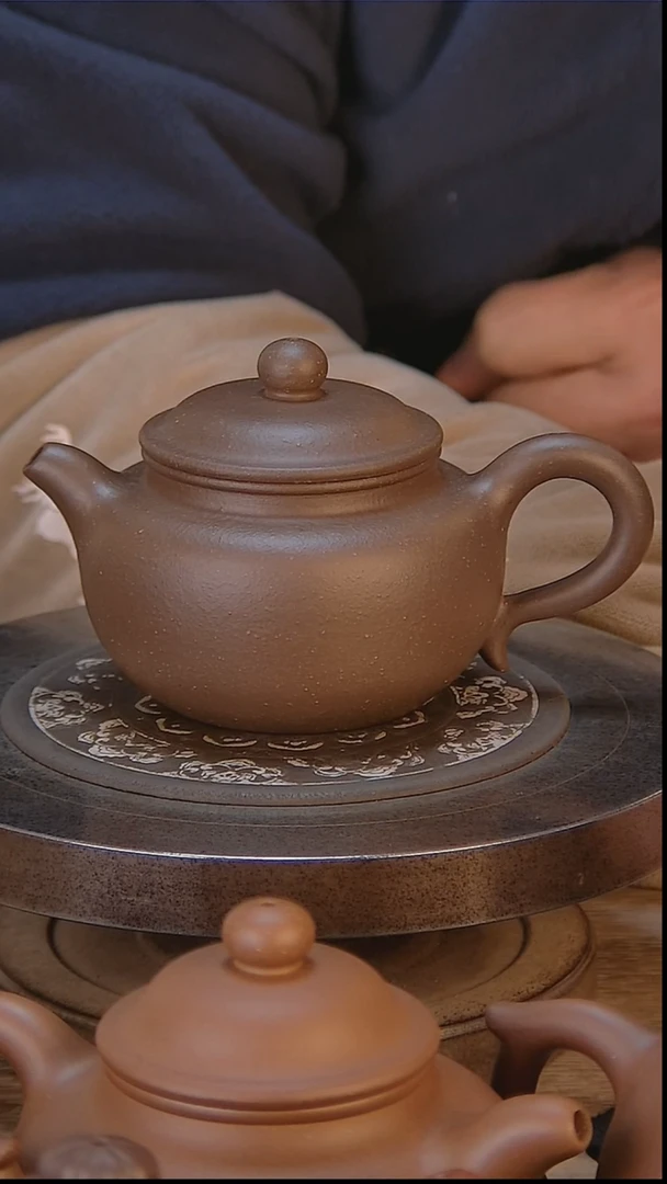 茶壶紫砂全手工莲子