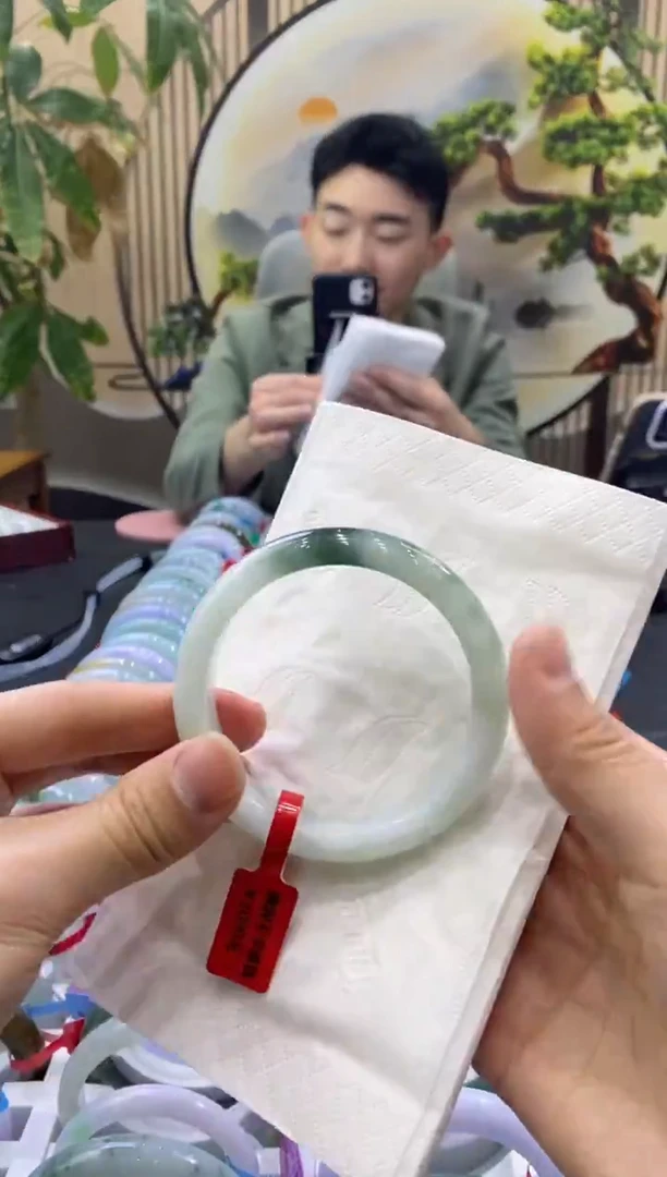 未镶嵌手镯翡翠2139