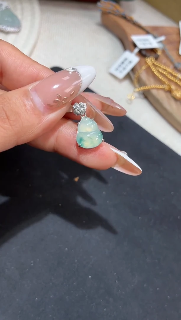 吊坠(不含链)银S925镶嵌翡翠【挽石珠宝】葫芦