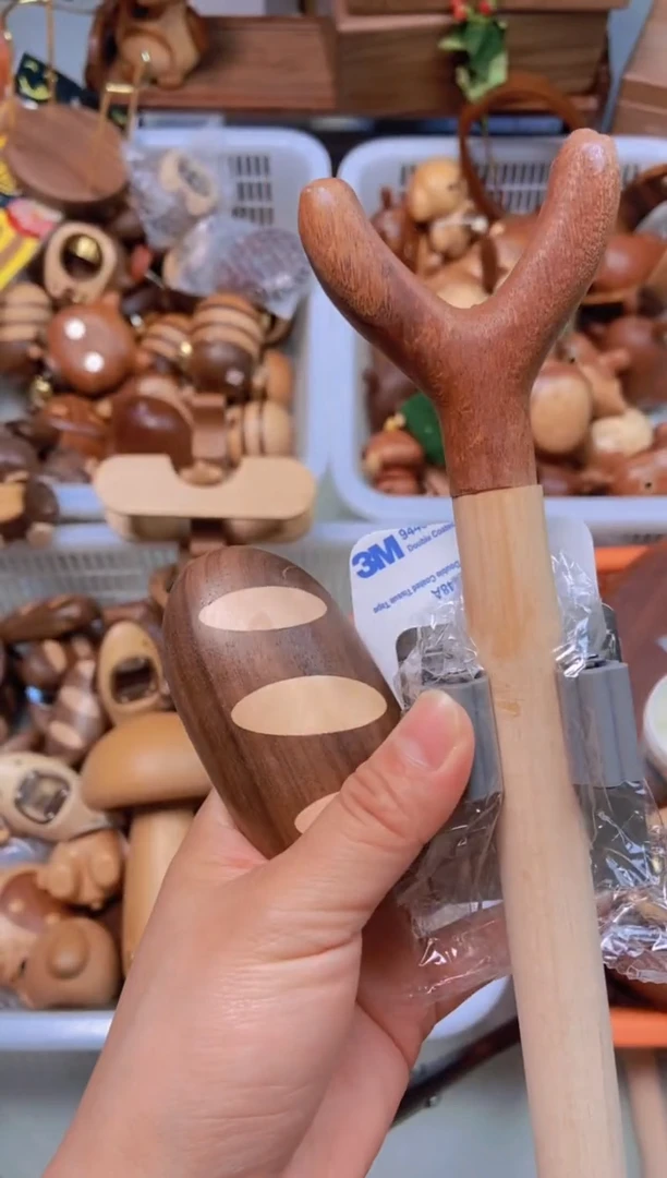 晾衣撑+面包开瓶器