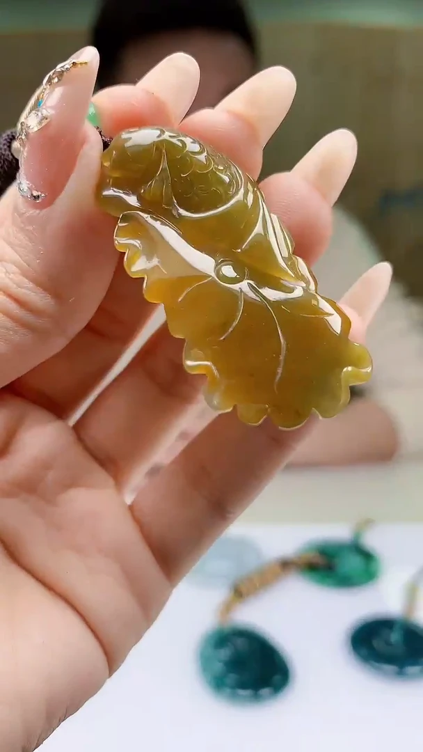 【闪购商品】定制翡翠未镶嵌4990ty-毛货挂件131