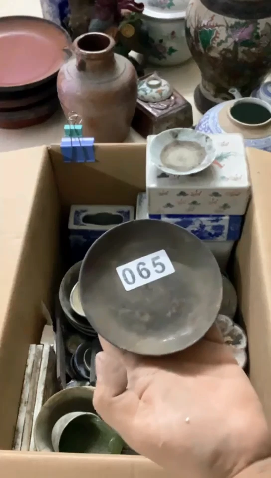 【闪购商品】1有瑕疵的瓷器一单哦~~