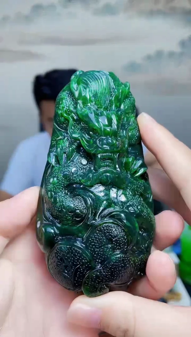 和田玉未镶嵌颈饰1