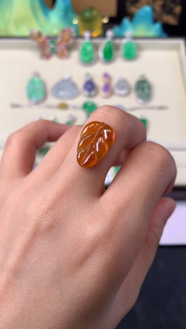 未镶嵌定制翡翠裸石（镶嵌定制）