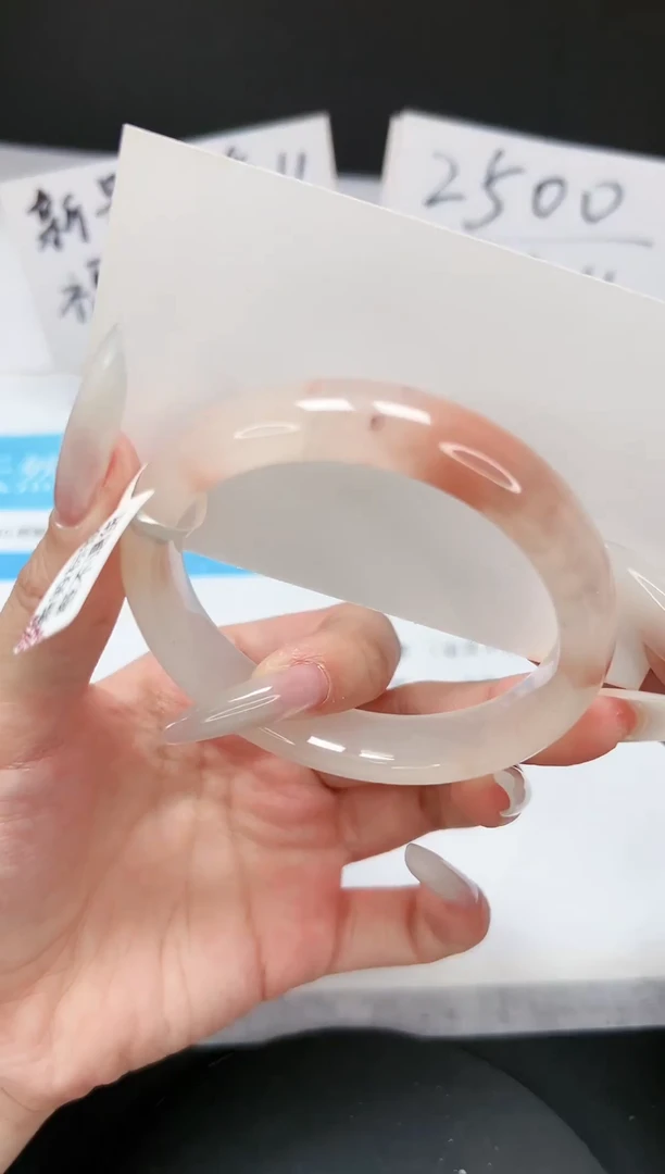 【闪购商品】石英质玉手镯未镶嵌A41-57-58