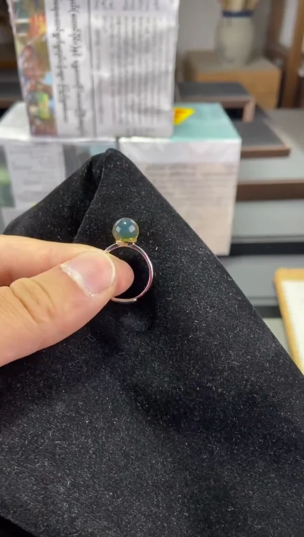 琥珀颈饰未镶嵌8+蓝珀单珠戒指【多样性发货其中一条】