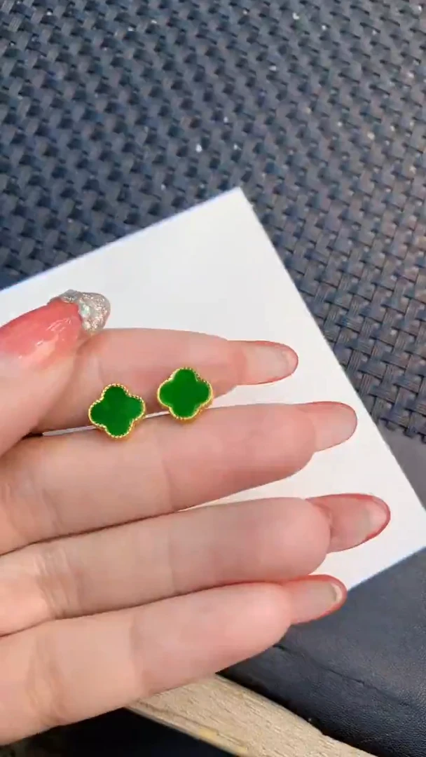 颈饰未镶嵌翡翠1