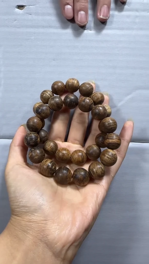【闪购商品】沉香手串海南26奇楠种1.4单圈多样性发货发其一