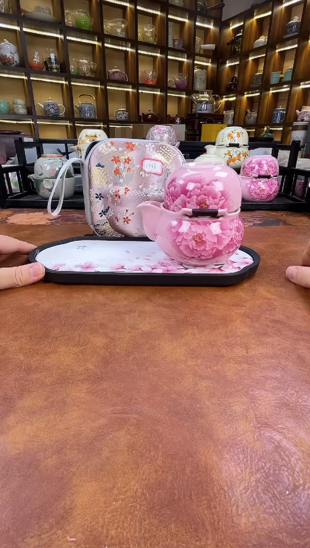 ..新款粉色牡丹宝瓶+长方粉色花朵盘
