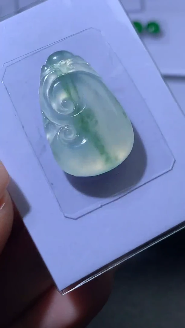 未镶嵌定制翡翠毛货