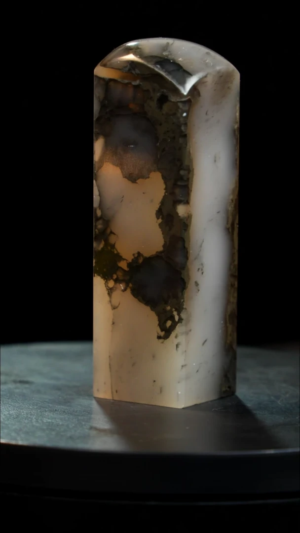 昌化石水墨玻璃冻稀少品种