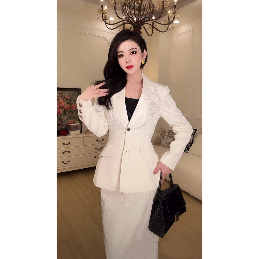 2577春秋季新款白色印花设计高级感气质西服两件套装女外套微喇裤