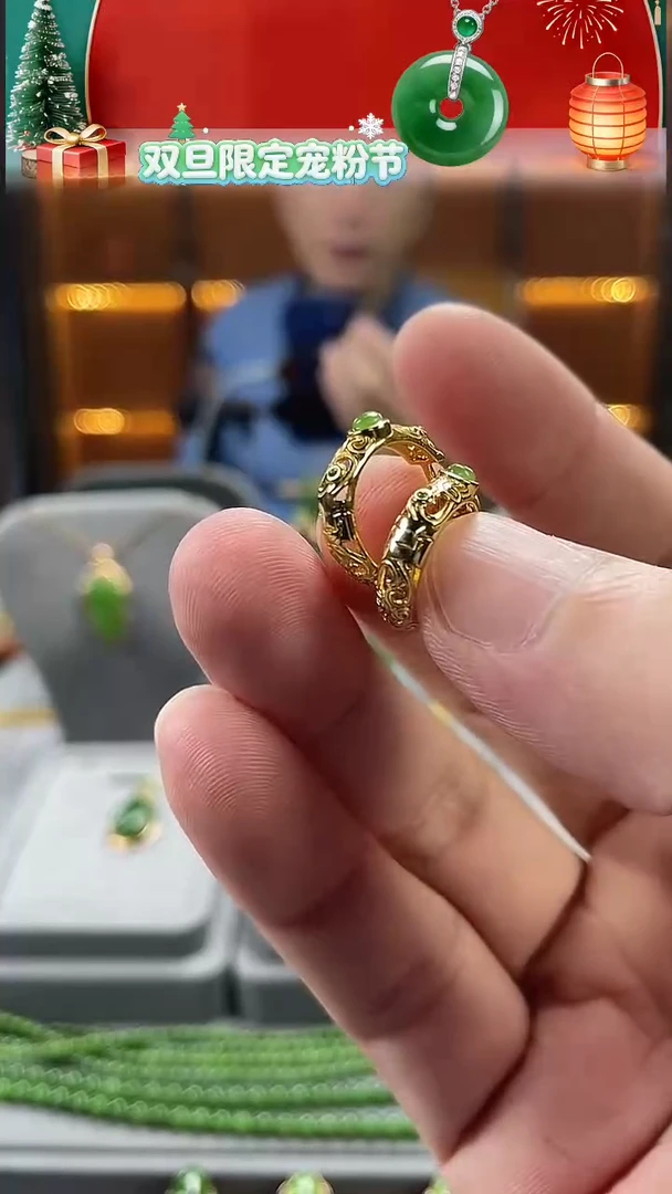 银S925镀金镶嵌和田玉耳饰银S925镀金镶嵌 和田玉 耳饰