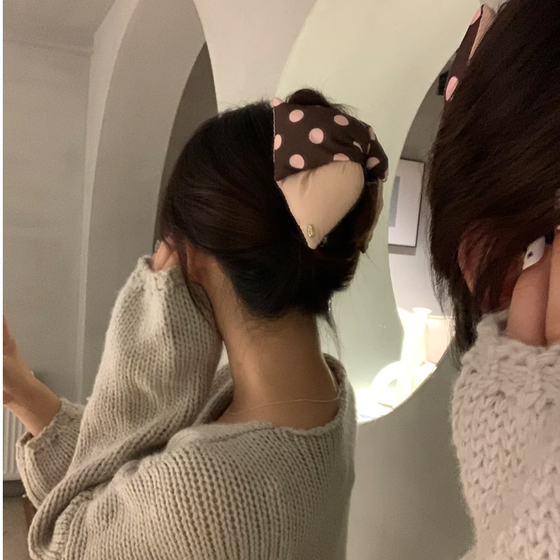 2025新款法式三角抓夹甜美百搭后脑盘发鲨鱼夹超仙少女马尾抓夹