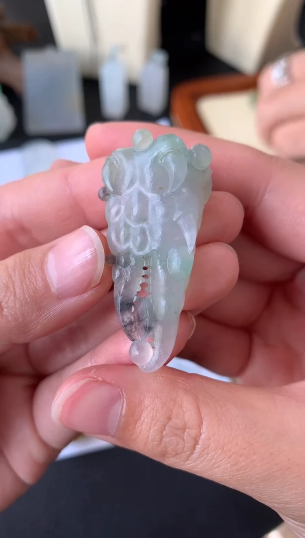 【闪购商品】定制翡翠未镶嵌翡翠