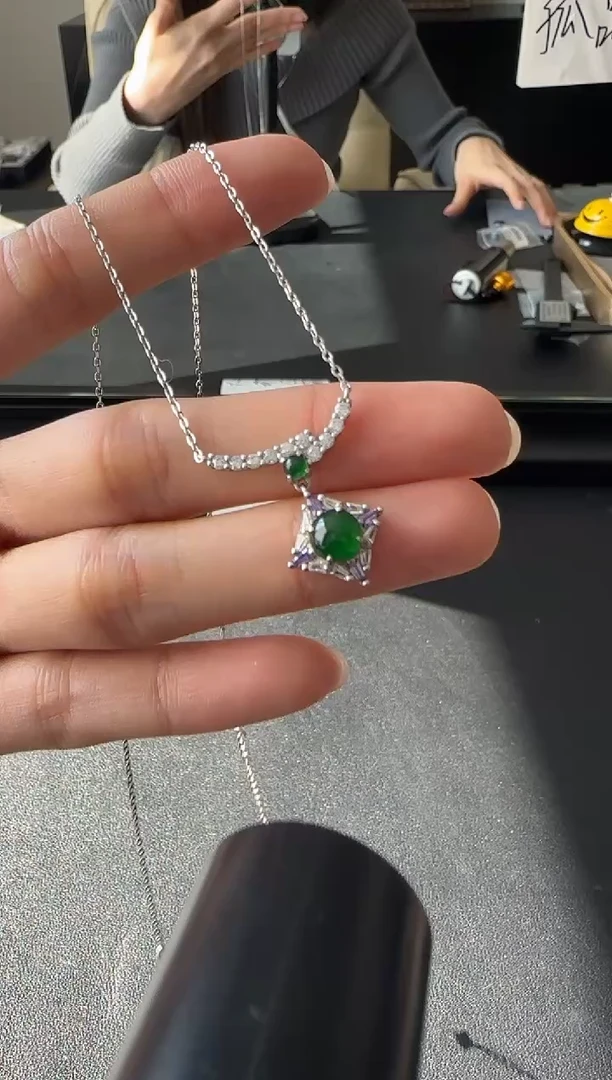 【闪购商品】翡翠项链银S925镶嵌没有鉴赏期