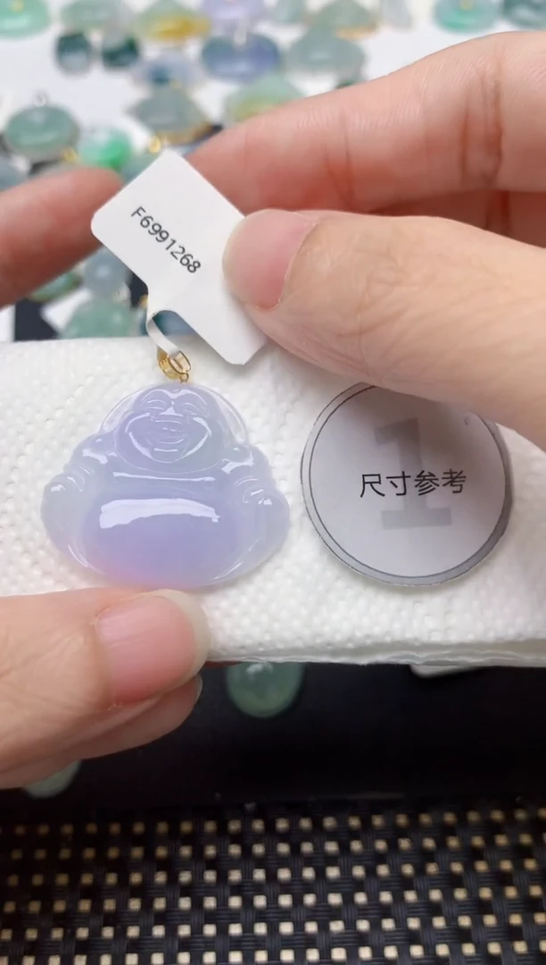 颈饰18K金镶嵌翡翠天然缅甸A货翡翠