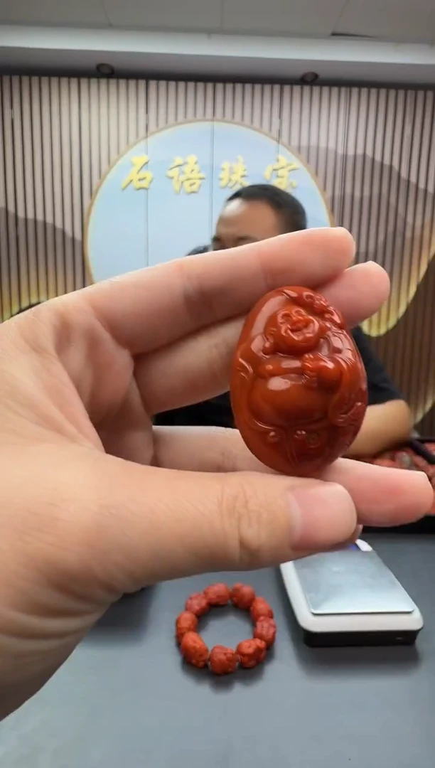 未镶嵌雕刻南红玛瑙058ZB1202产品一个