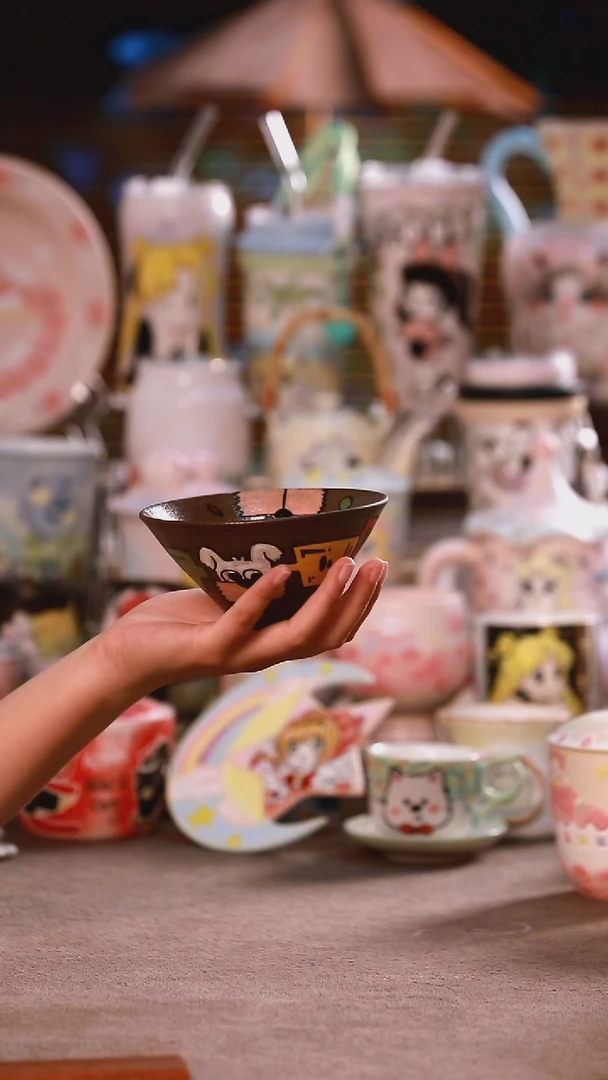 其他景德镇釉下彩手绘设计师款陶瓷