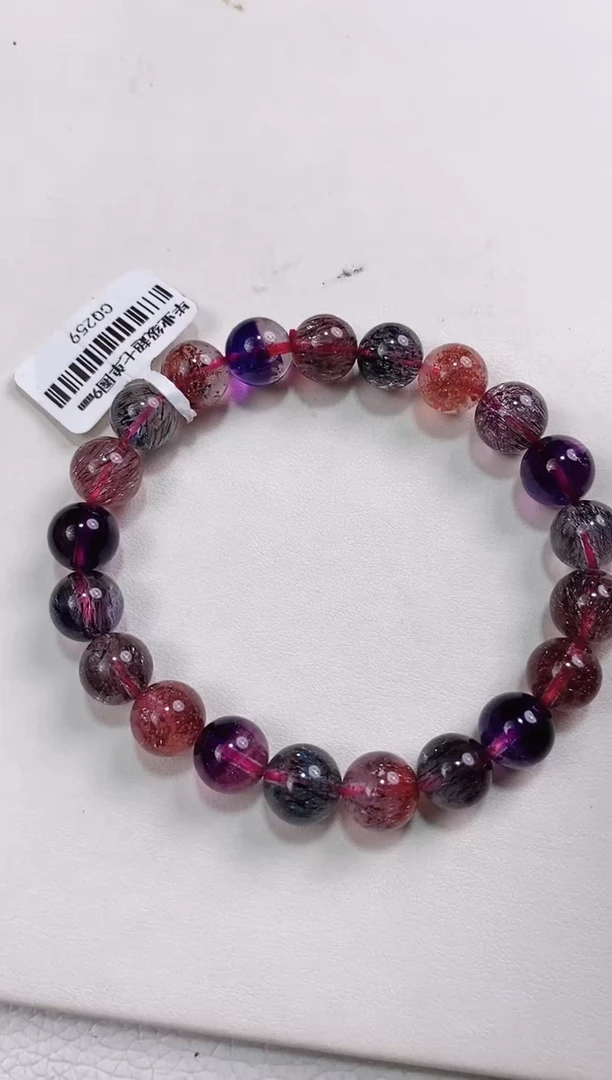 【闪购商品】水晶手链未镶嵌9mm多人多样性发其一