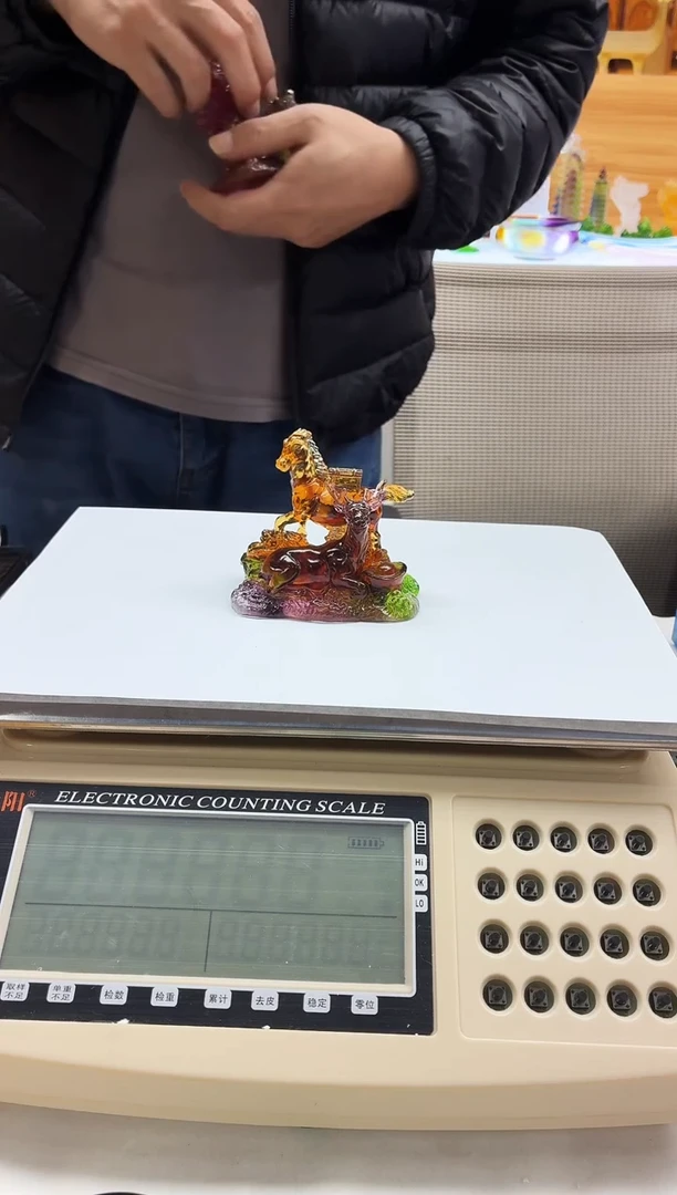 手工艺品琉璃彩色马鹿茶宠摆件8公分