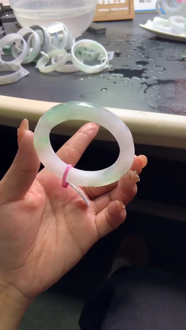 未镶嵌手镯定制翡翠51-57冰胶底绿贵妃「定制不退不换」