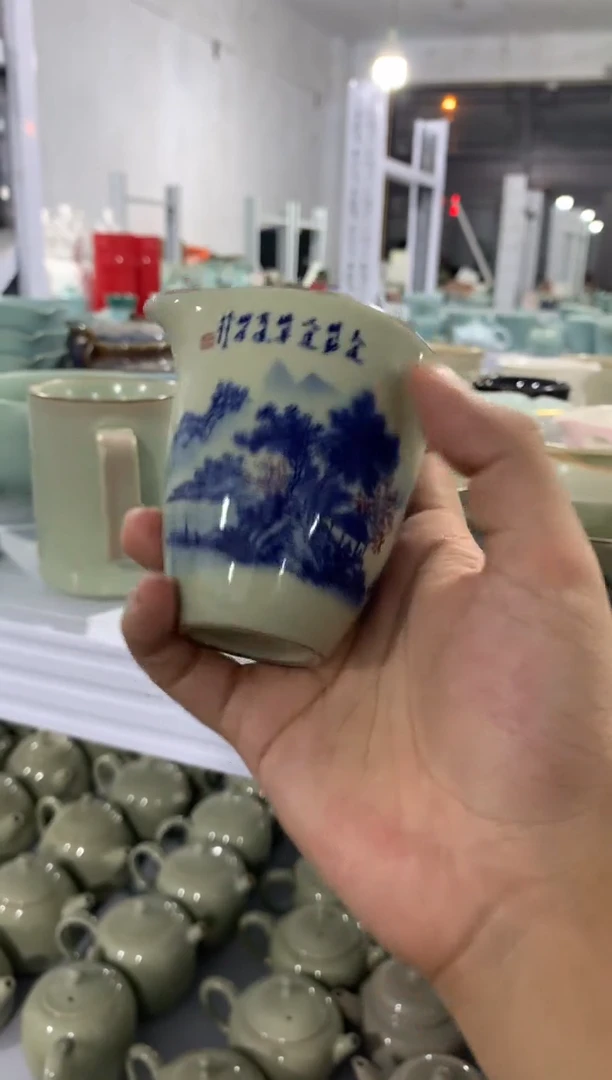 茶壶、盖碗、主人杯、客杯（轻轻微瑕介意勿拍）
