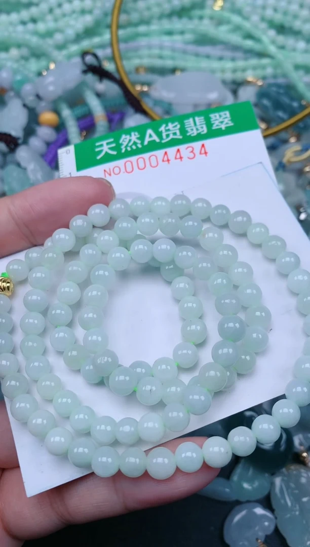 翡翠未镶嵌颈饰.0004434