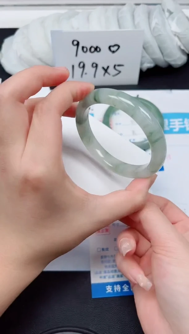 【闪购商品】石英质玉手镯未镶嵌G59-58