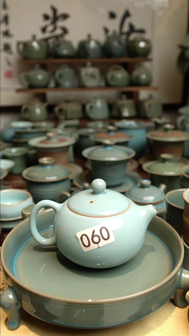 陶天青色西施壶省工大师