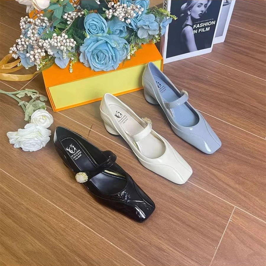 欧若风明星同款2025爆款玛丽珍高级洋气高贵近金典款5公分单鞋女
