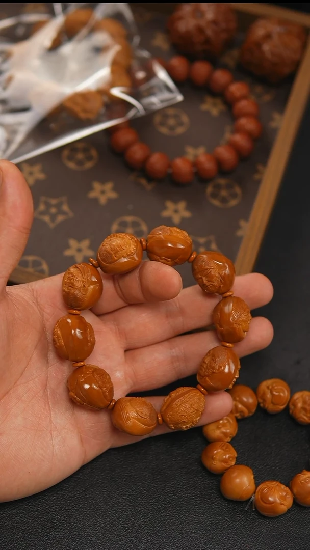 吊坠橄榄核十八罗汉