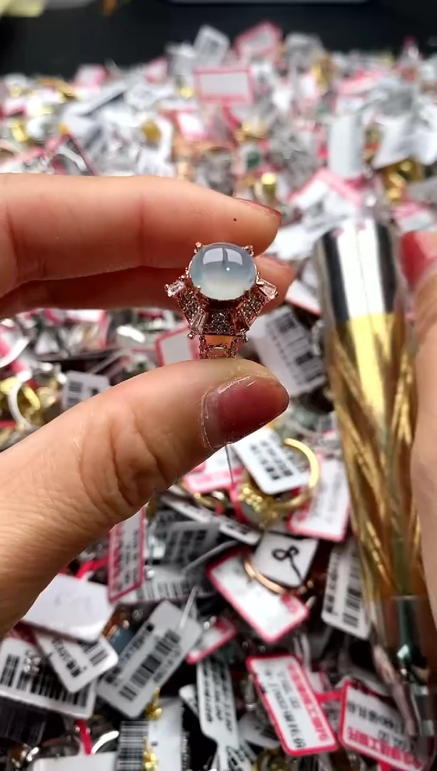 【闪购商品】翡翠戒指未镶嵌111111111    0