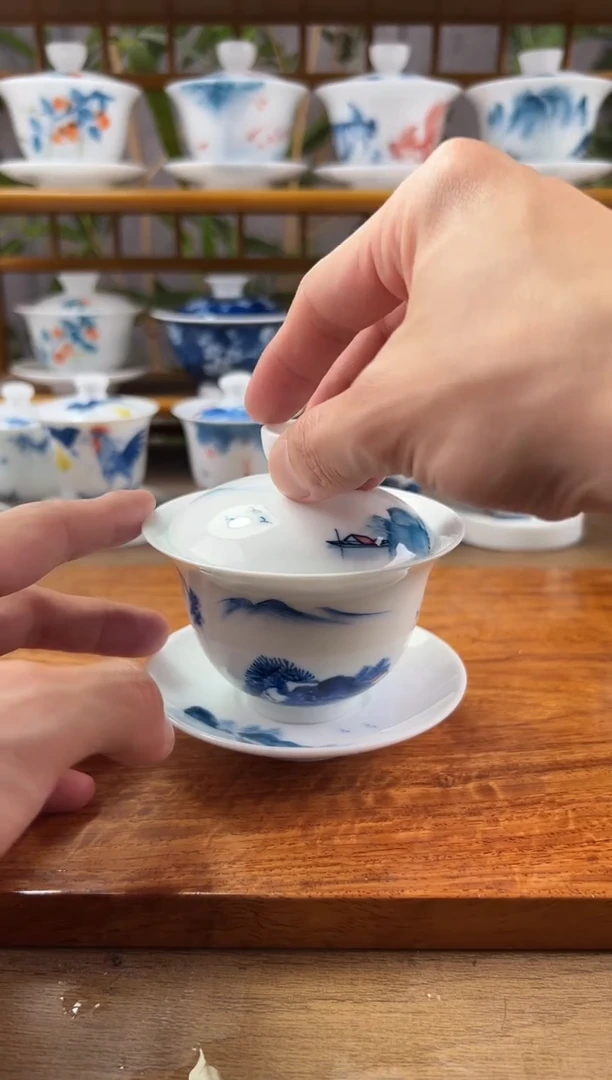 【闪购商品】微瑕千里江山150ml三才盖碗