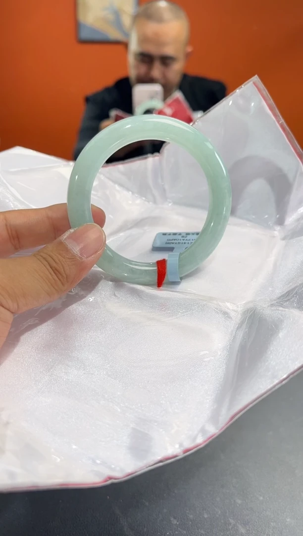 未镶嵌手镯翡翠10