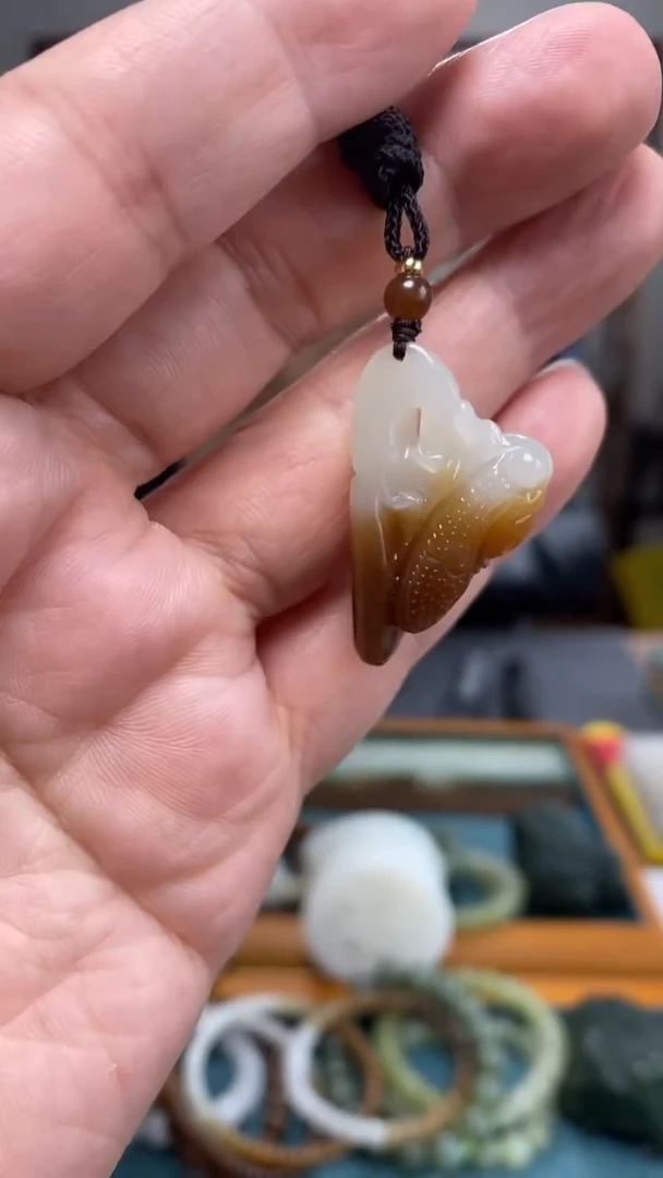 颈饰未镶嵌和田玉136